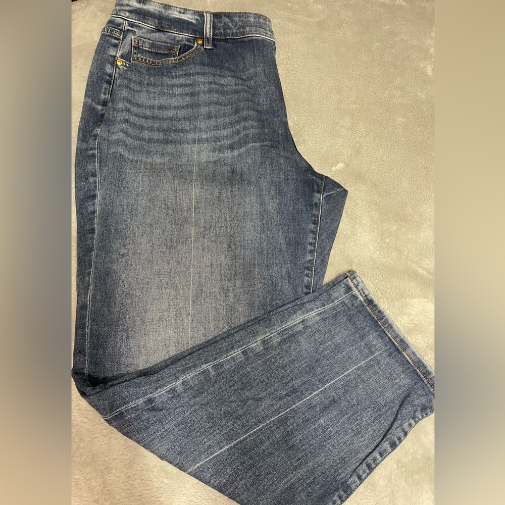 Women’s Lane Bryant Signature Fit Mid-Rise Boyfriend Jeans Size 18